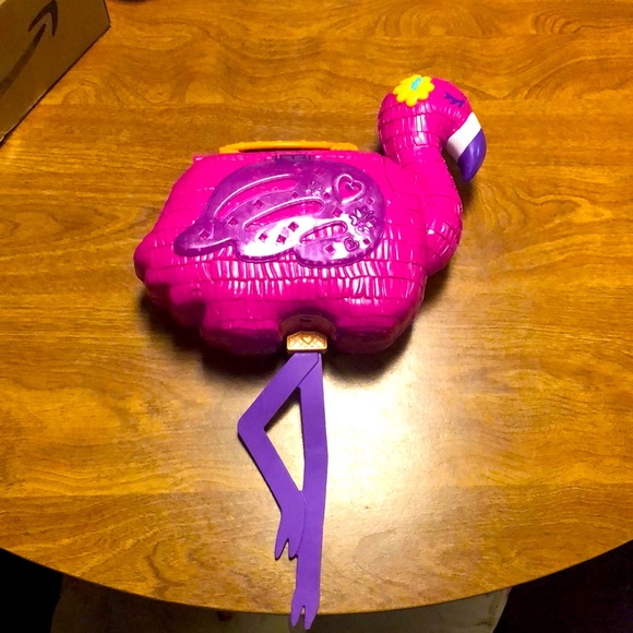 Pink Flamingo 🦩 Polly Pockets Beach Set with Tons of accessories - Picture 1 of 17